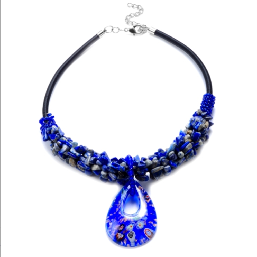 Elegant Blue Beaded Necklace